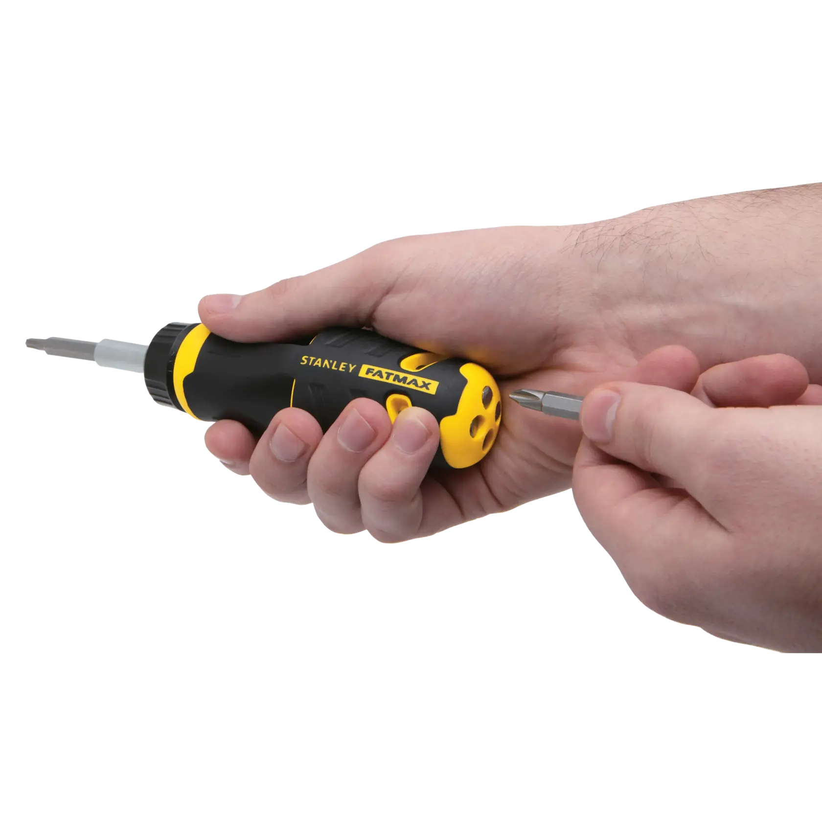 Destornillador de carraca multi-puntas Stanley FATMAX FMHT62287 en mano, mostrando cambio de punta.